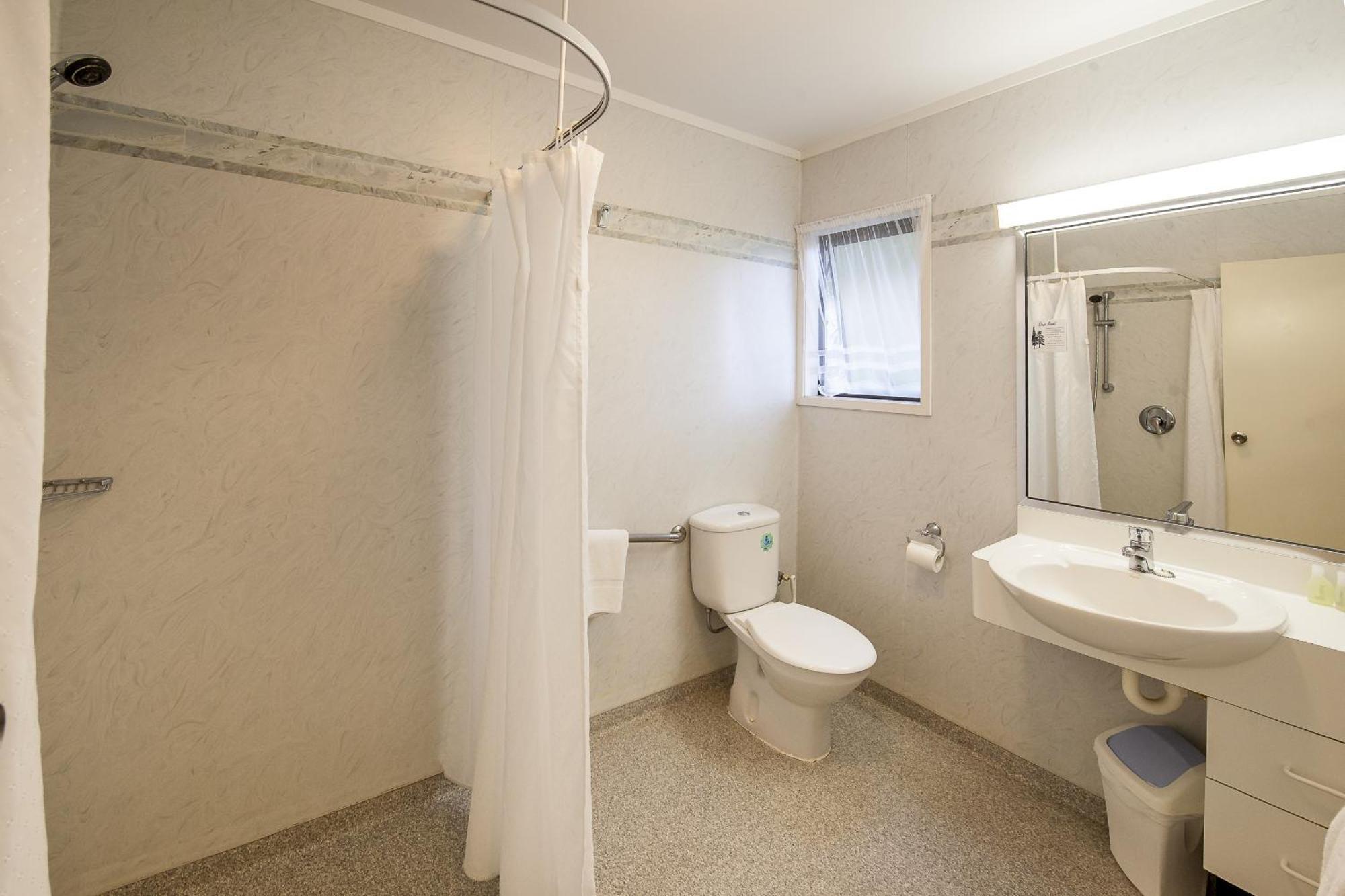 Queen Studio Ground Floor Disability Access