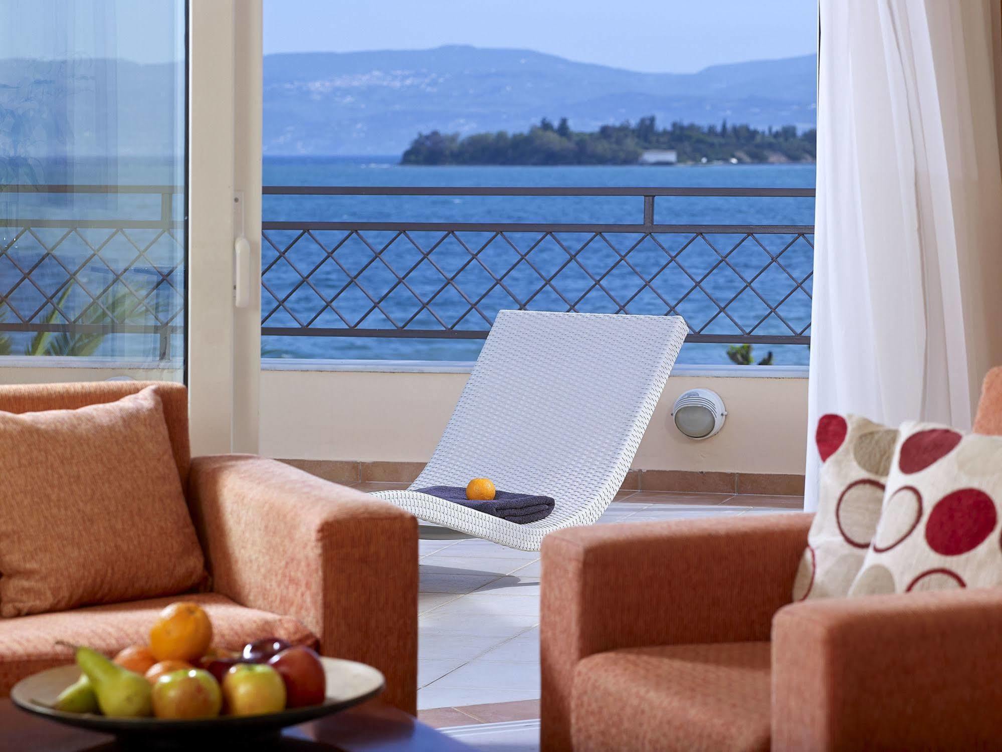 Executive Suite met 2 Slaapkamers en Uitzicht op Zee