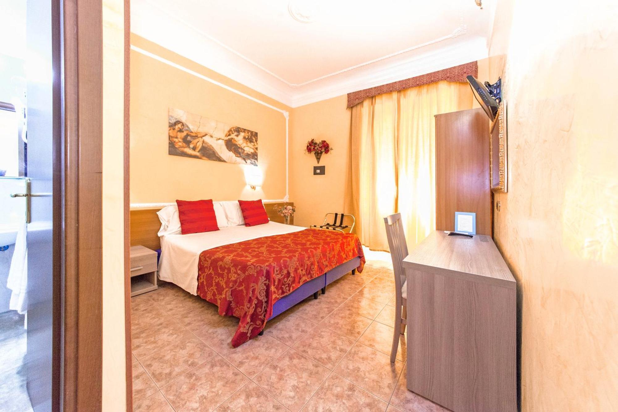 Double Room,709888057:JPEG