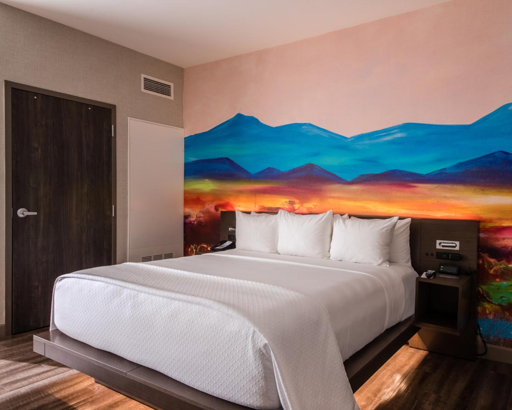Suite adaptada para personas con discapacidad auditiva- Cama extragrande - No fumadores
