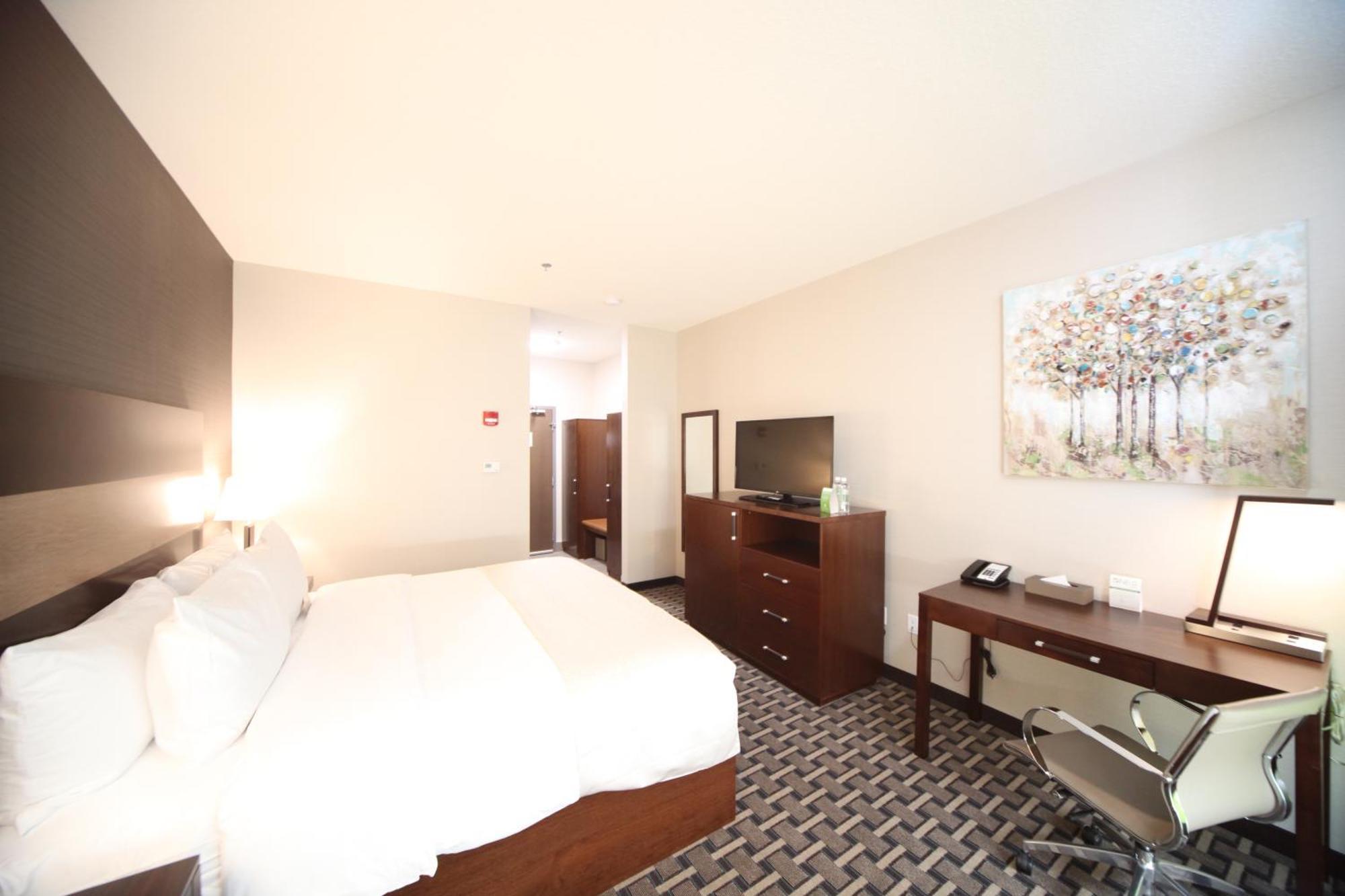 Superior King Room