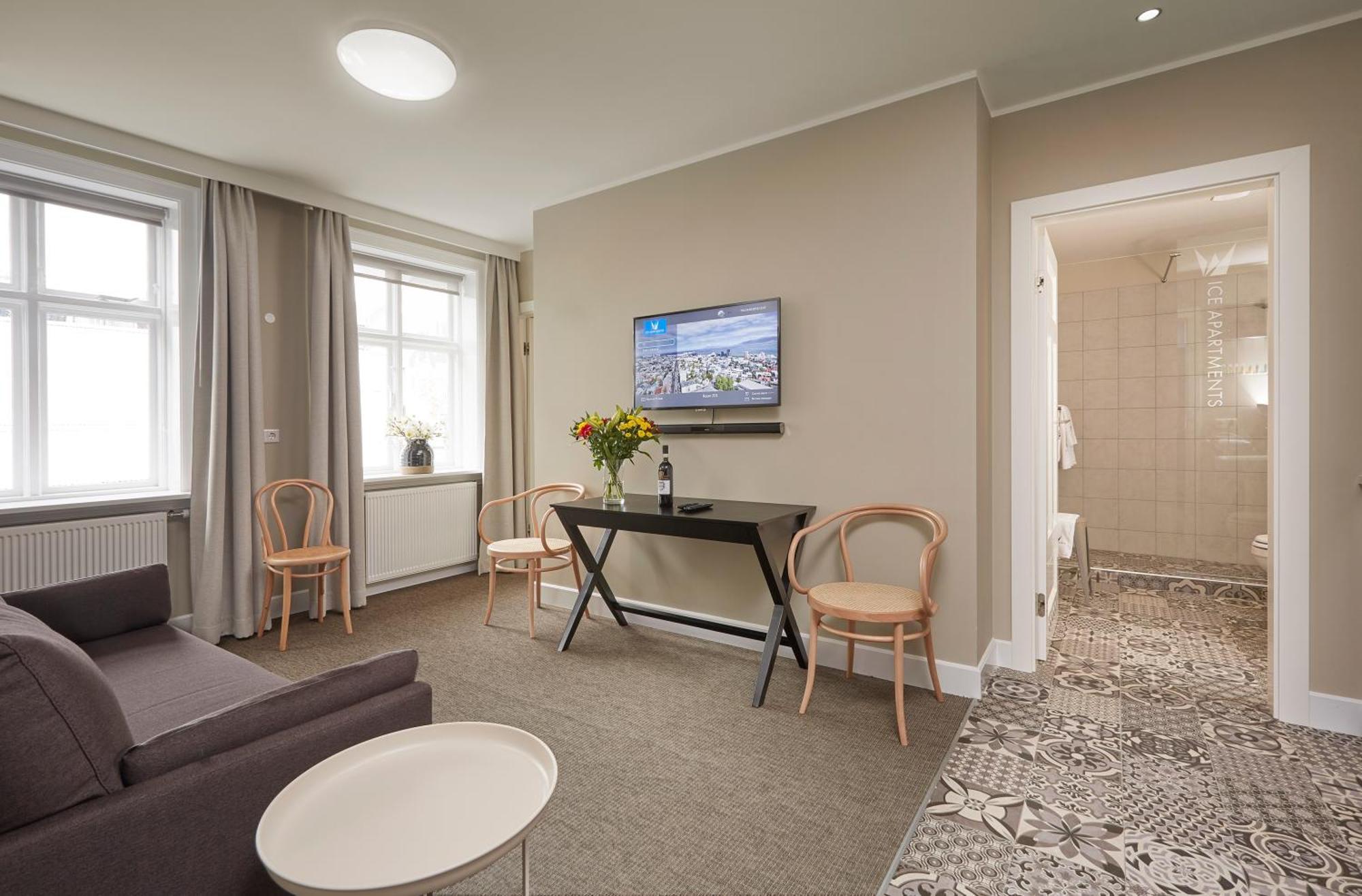 Standard Studio Apartment,712280716:JPEG