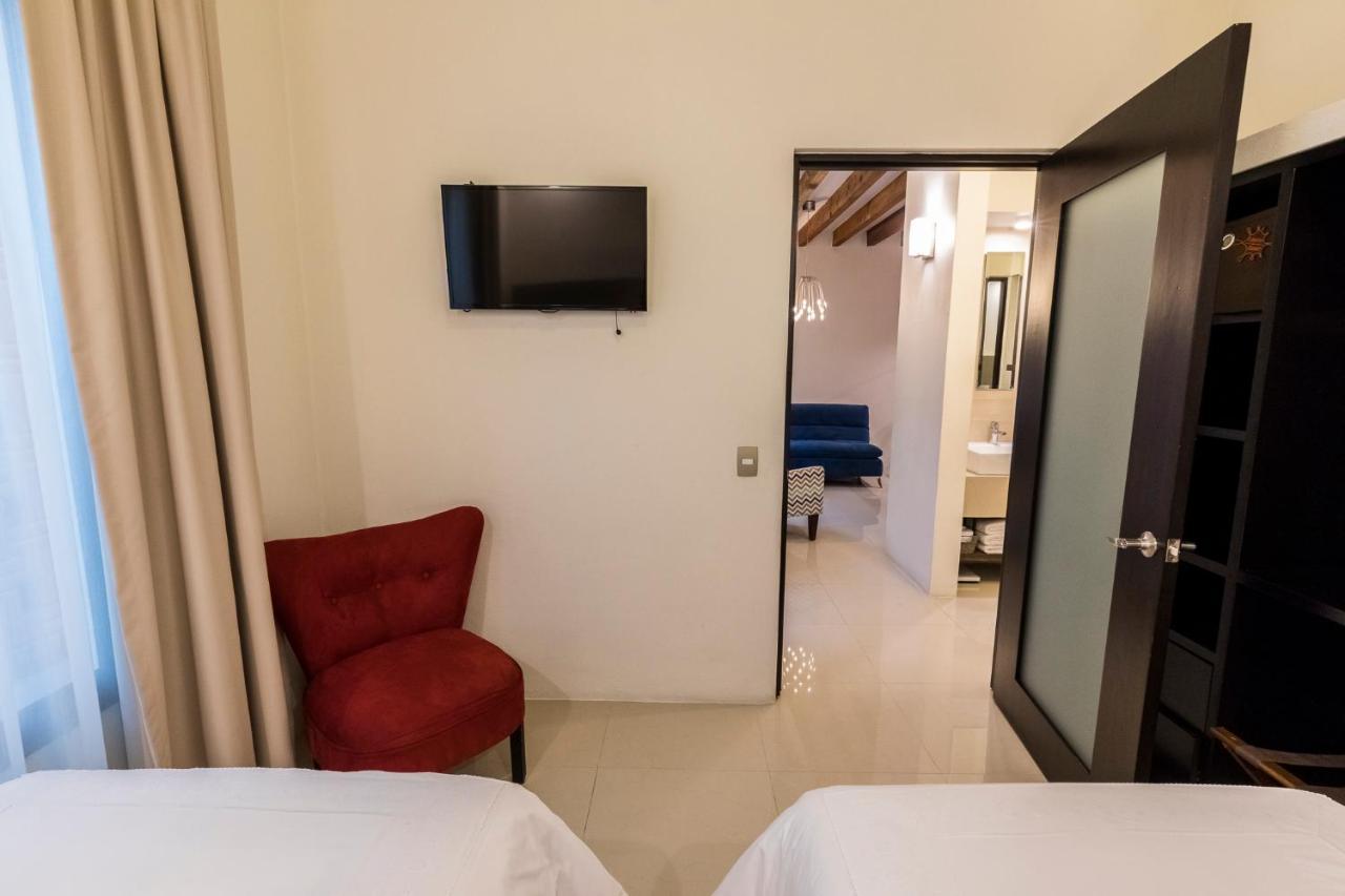 Deluxe Family Suite