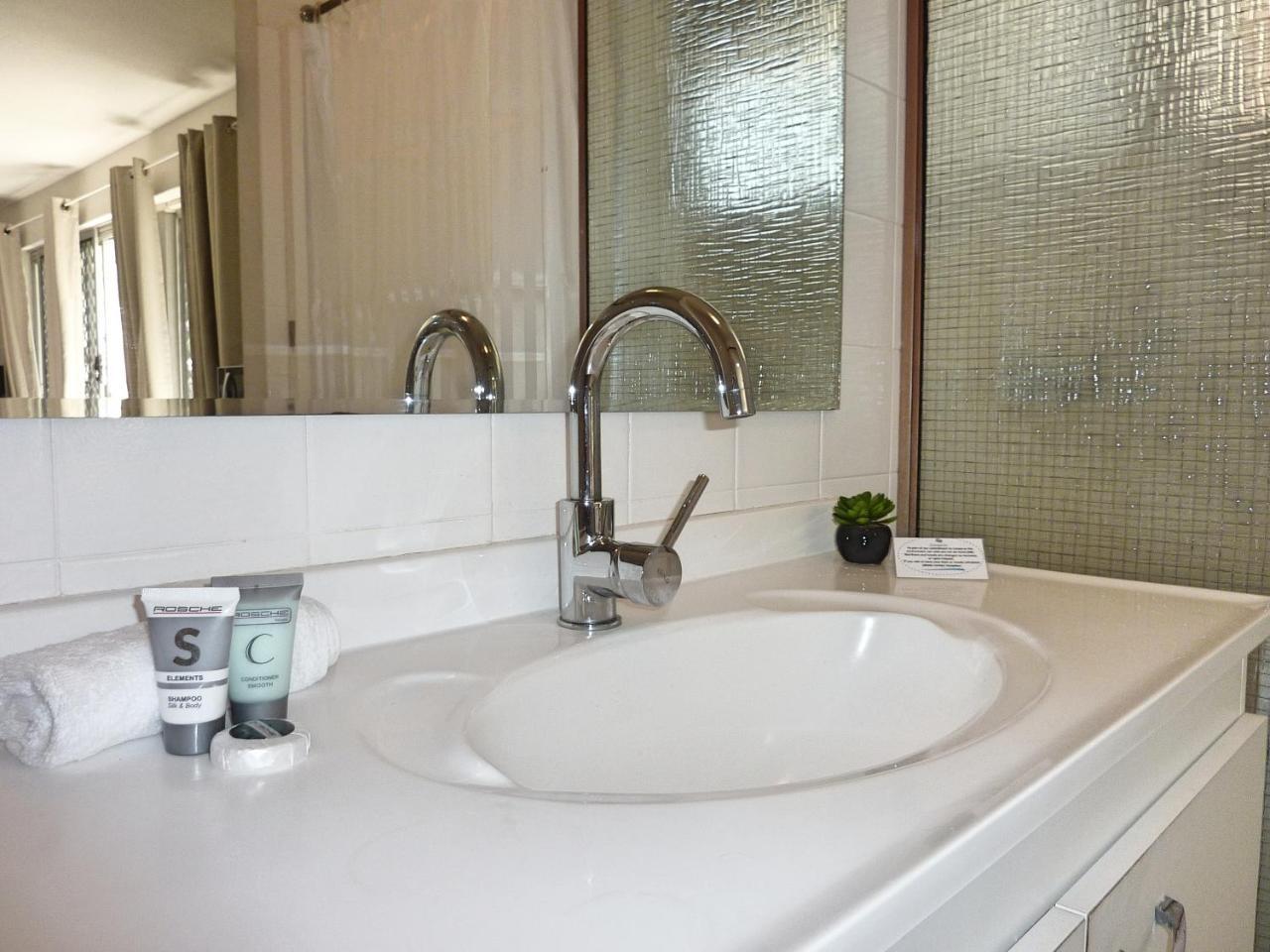 Twin Studio Suite