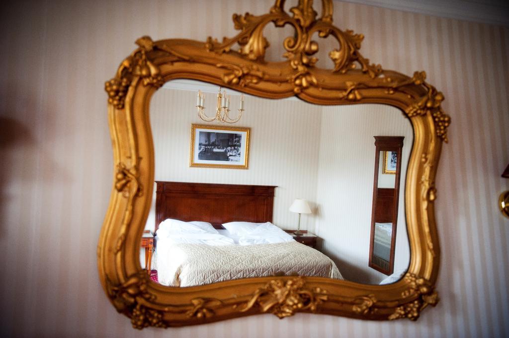 Historic Double Room with lake view