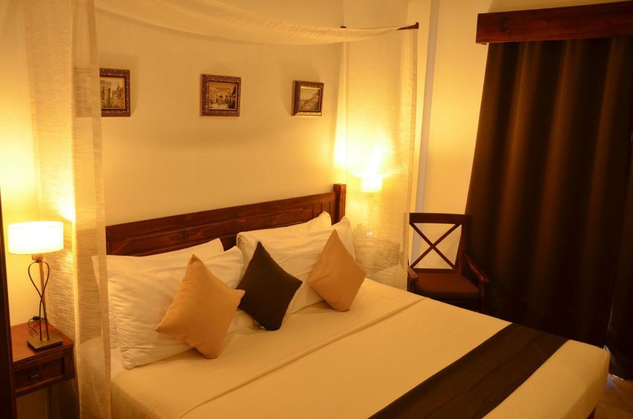 Deluxe Double Room Balcony,742434718:JPEG