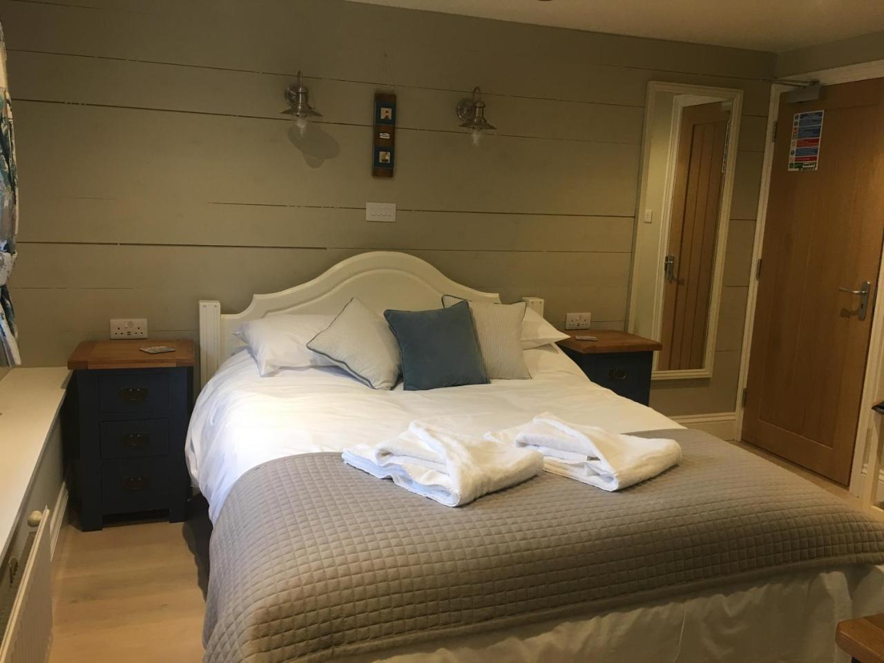 Classic King Room