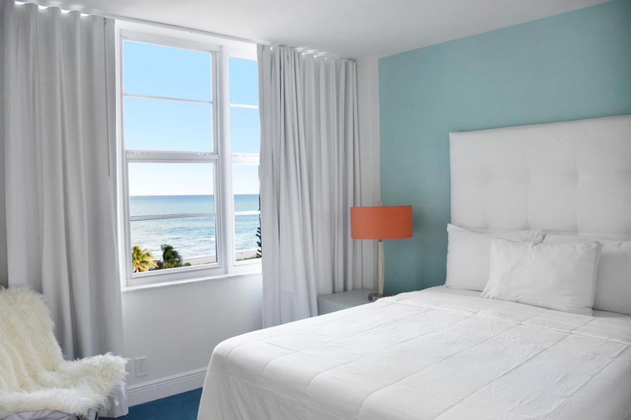 Deluxe Oceanview Suite 1 Bedroom & 1.5 Bath with Kitchen