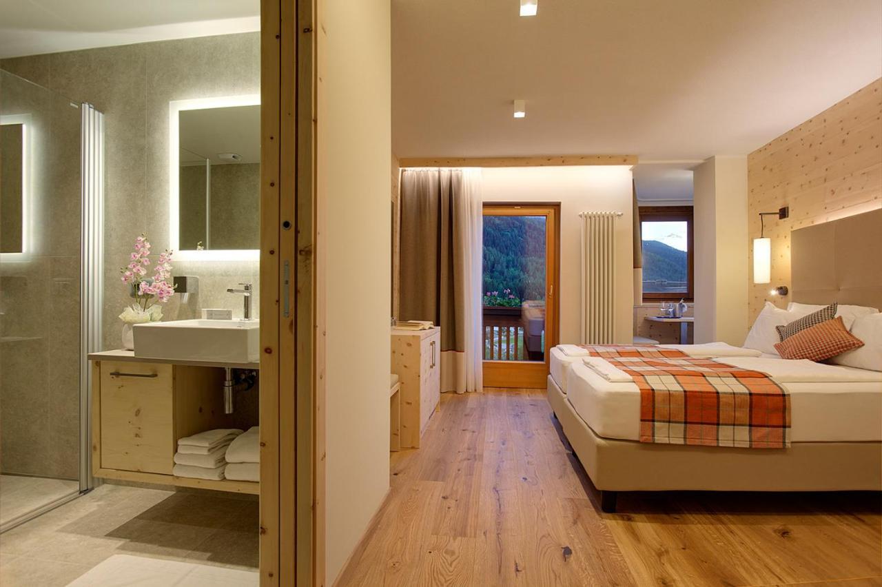 Premium Double Room,749850551:JPEG