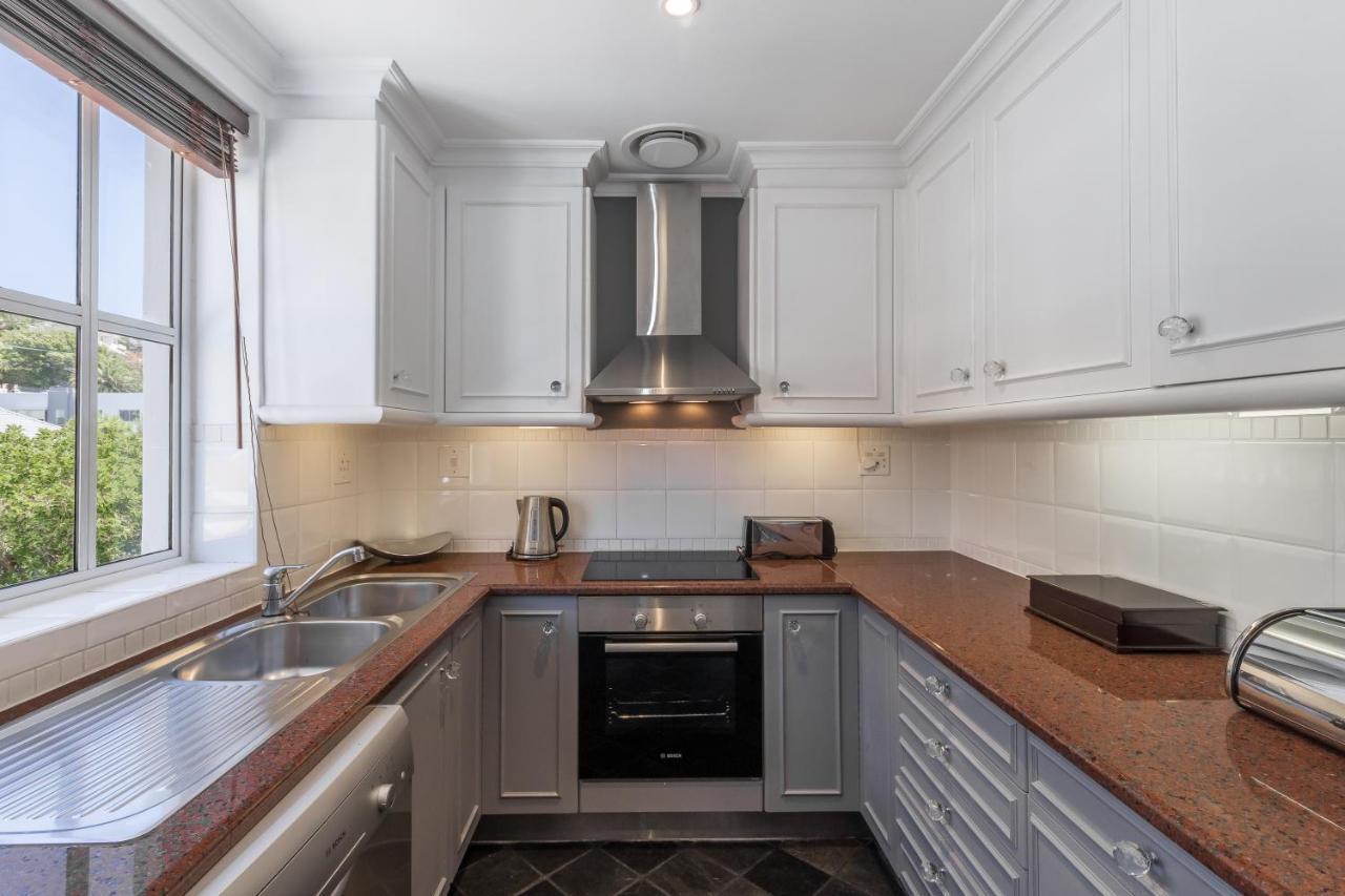 Two Bedroom Apartment with Terrace