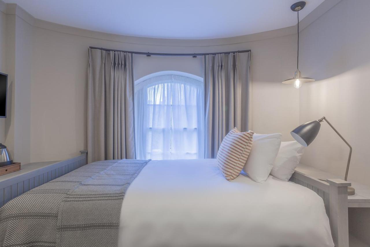 Georgian Cosy Single