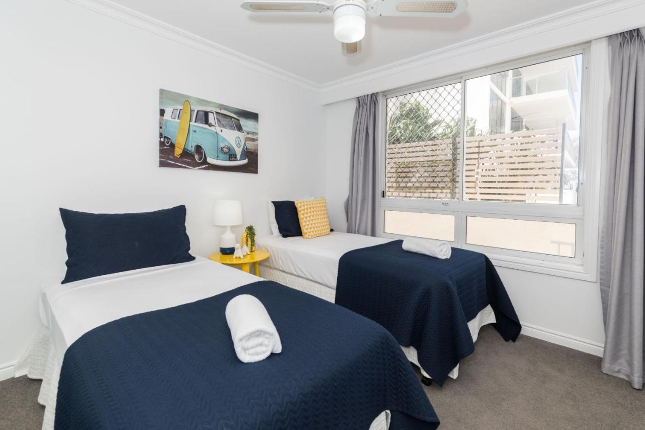 Three-Bedroom Apartment Garden View