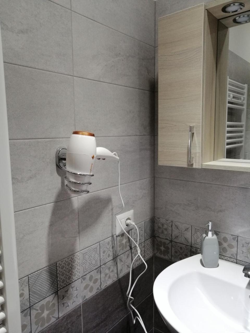 Camera Matrimoniale con Bagno Privato