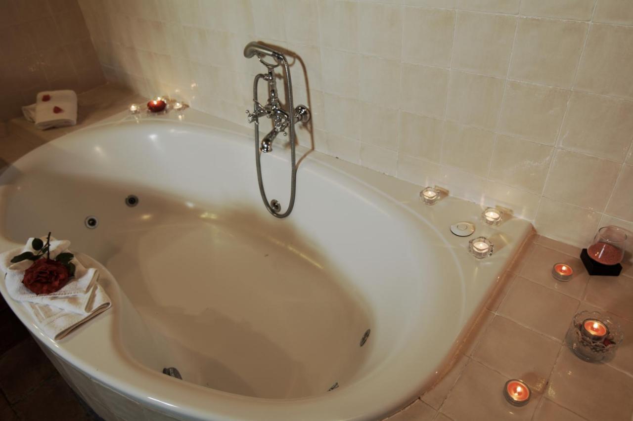 Double Room Spa Bath,953200375:JPEG