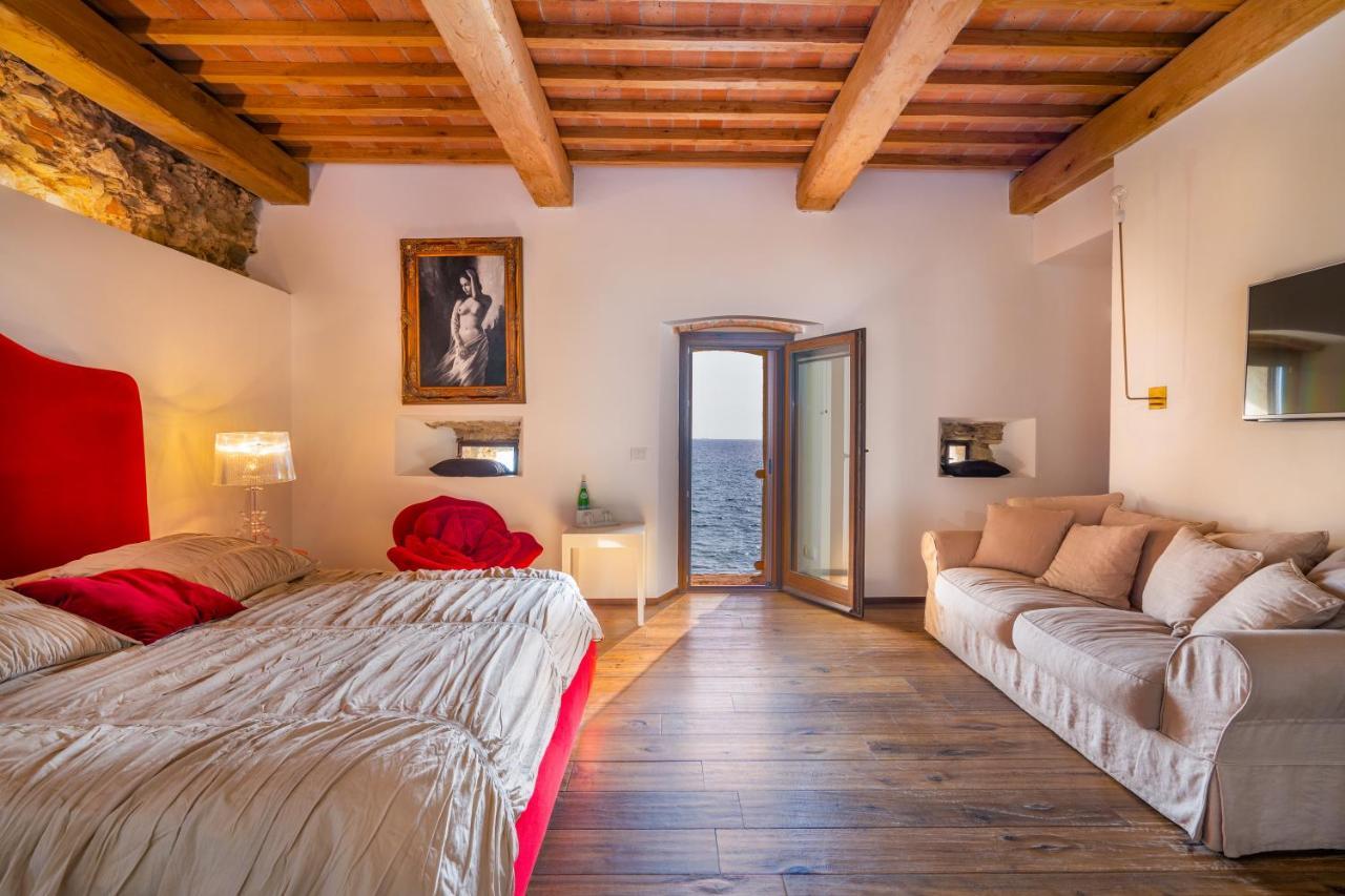 Superior Zimmer mit Queensize-Bett und Meerblick