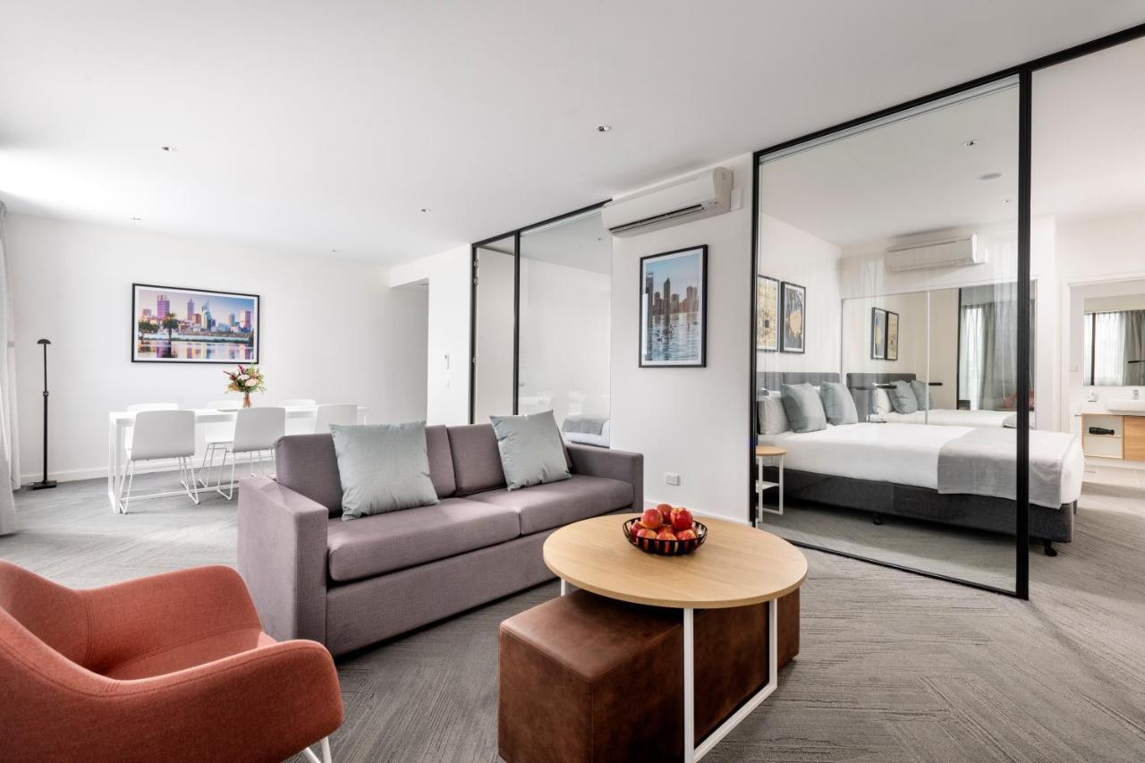 Two-Bedroom Apartment,765754393:JPEG