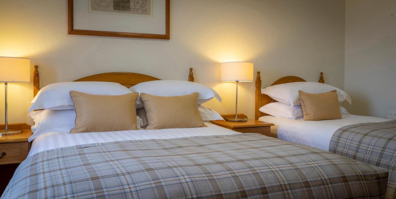 Standard Double/Single Room