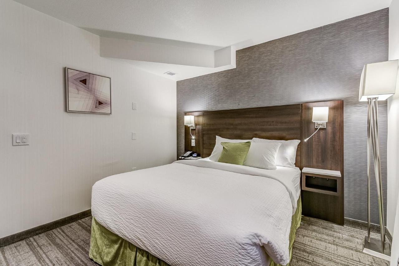 Standard one Queen bed