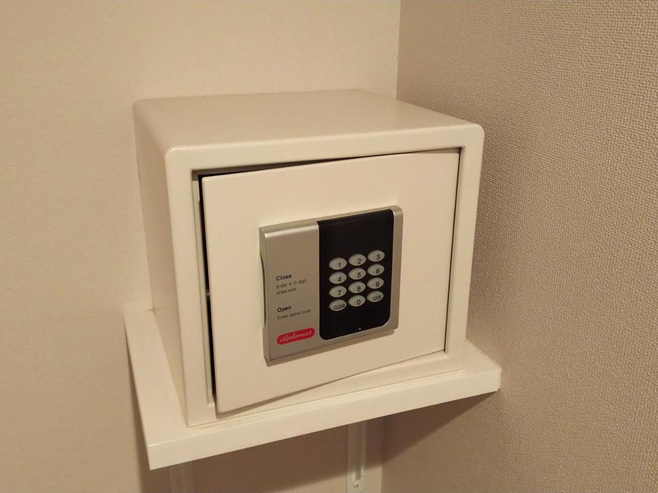 Single Room - Non-Smoking