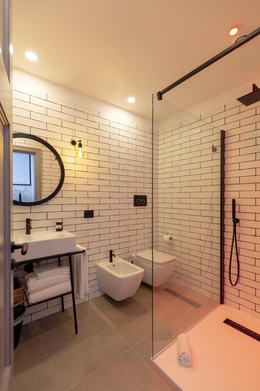Deluxe Double or Twin Room with Sea View