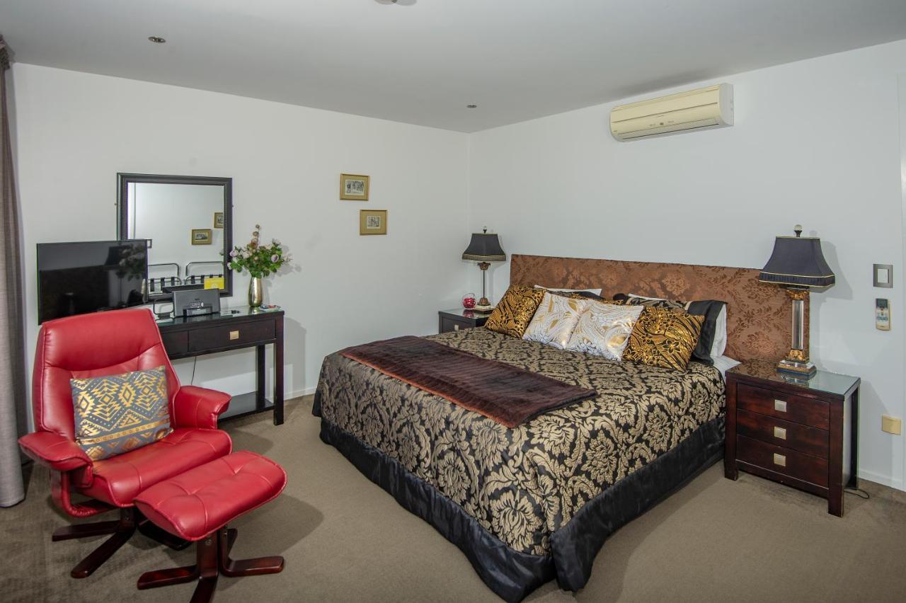 King or Twin Room
