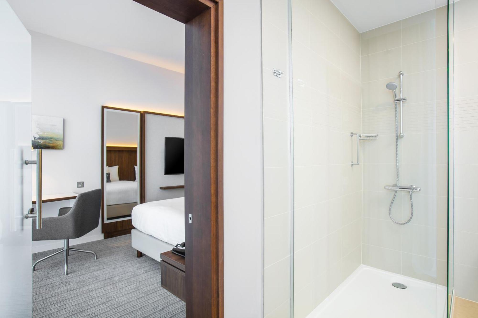 Chambre Double Supérieure avec Deux Lits Doubles