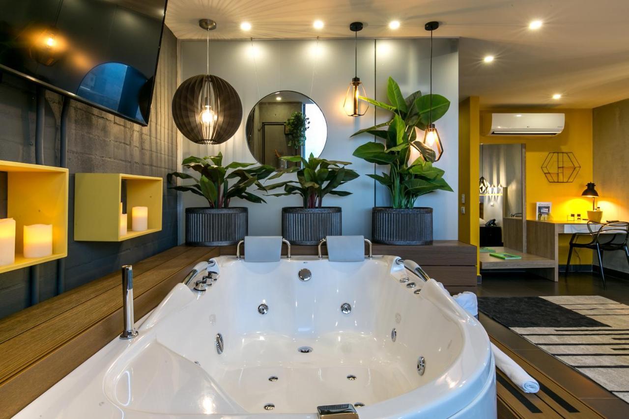 Suite Double Room Spa Bath High Floor
