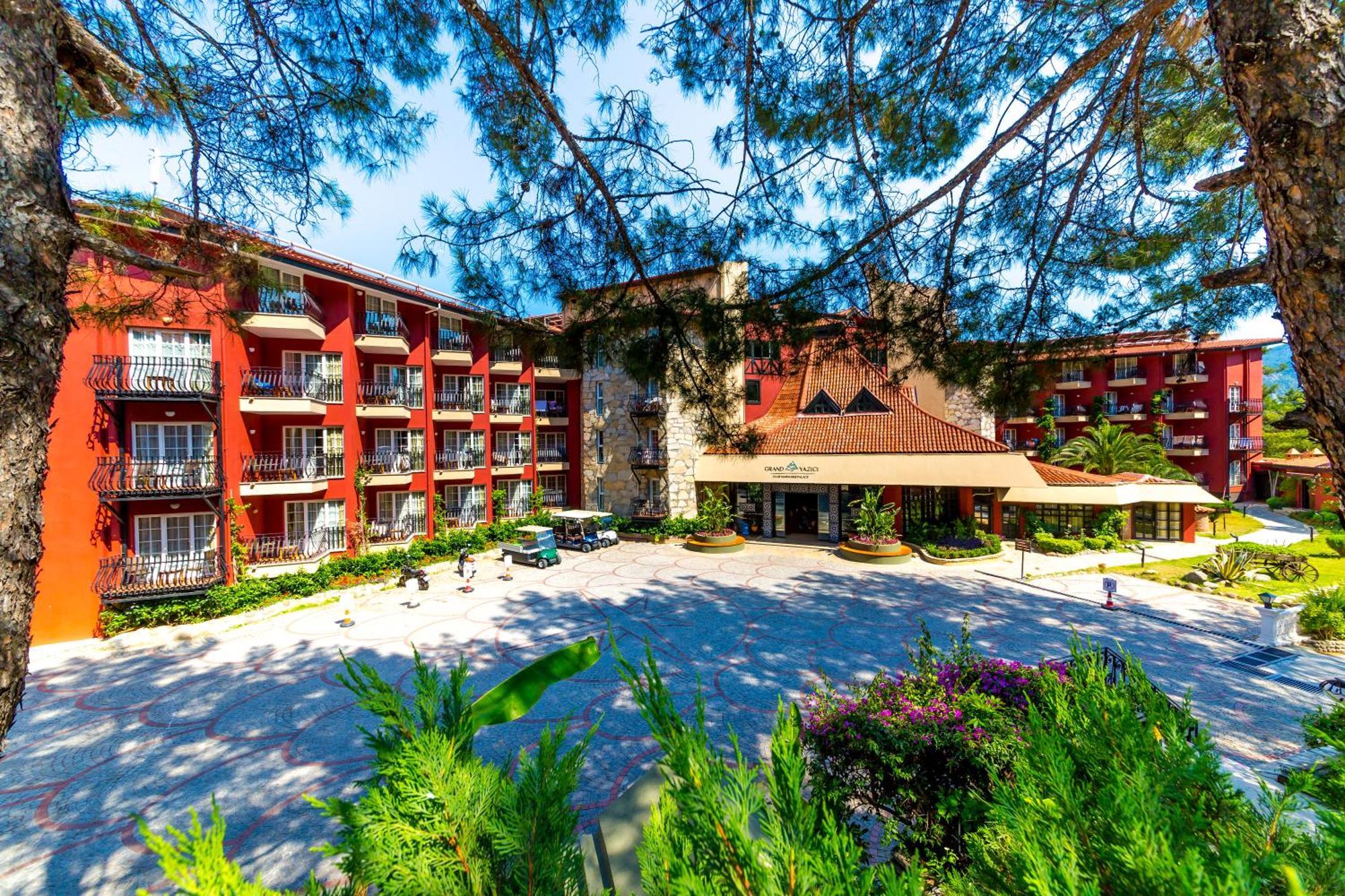 Standaard Driepersoonskamer in Hotel met Uitzicht op het Land