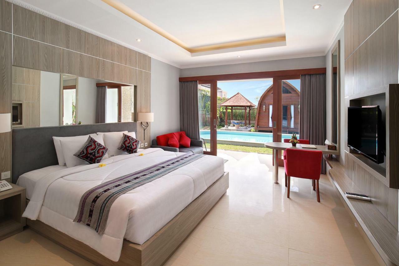 Flash Deal - Suite with Pool View
