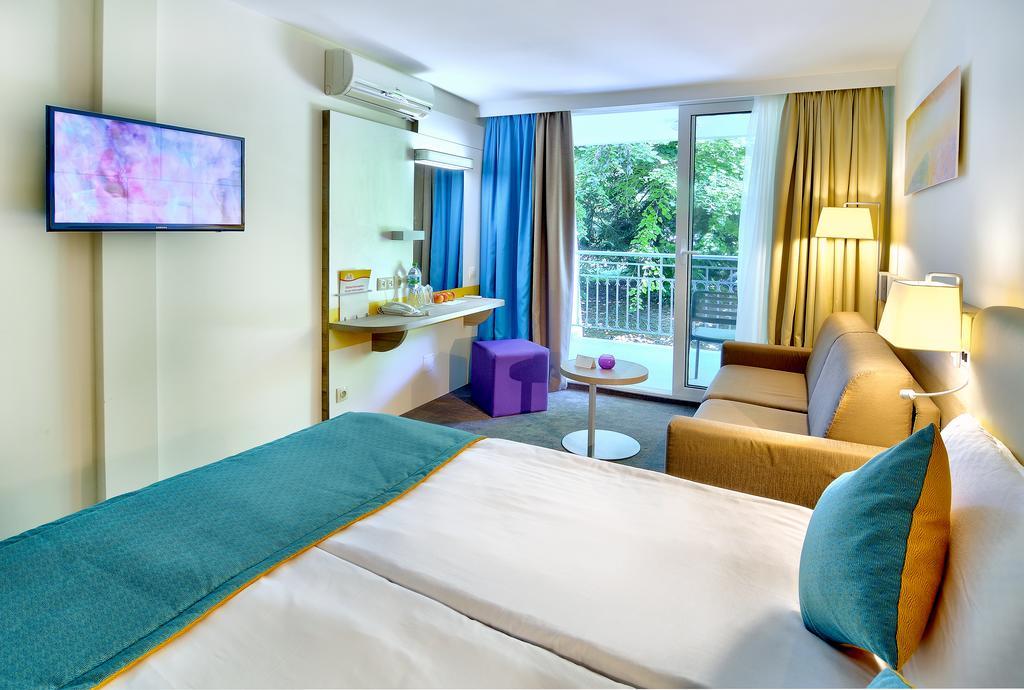 Twin Room Aquapark Access