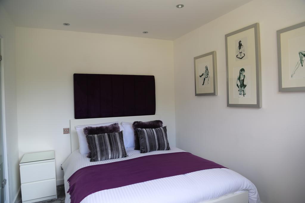 Classic Double Room with Shower