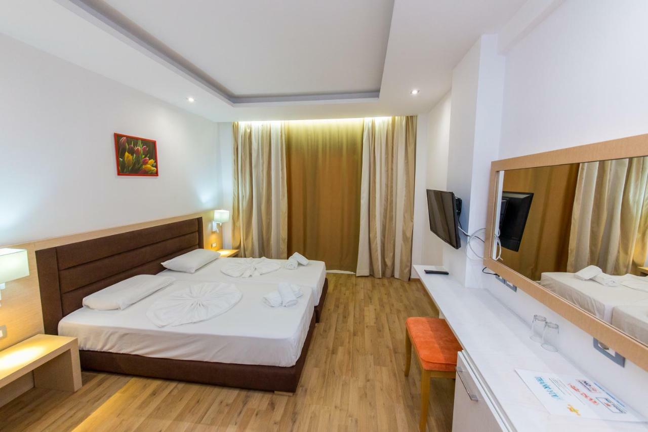 Chambre Double ou Lits Jumeaux avec Balcon