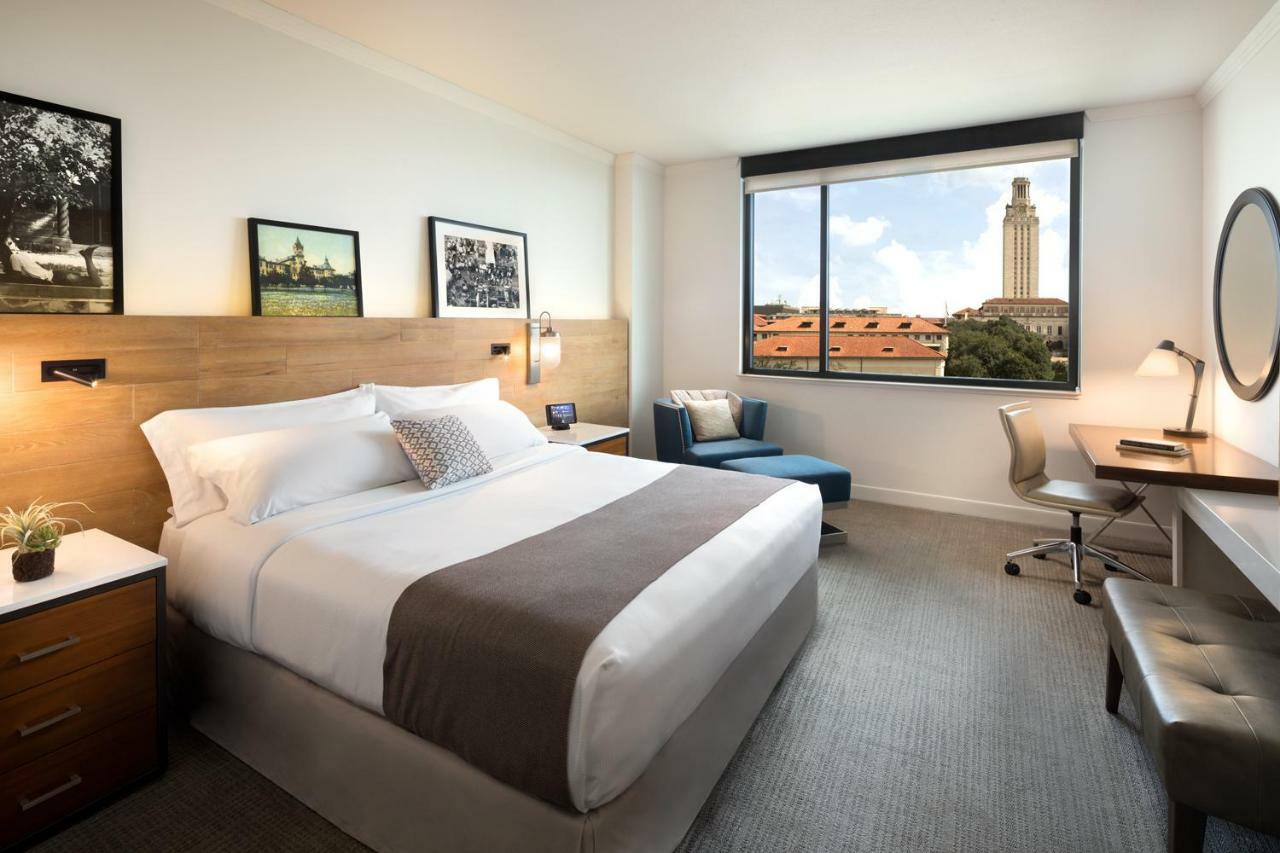 King Room with University View