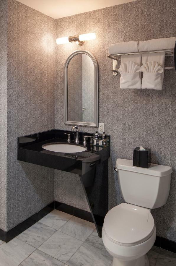 Executive Junior Suite