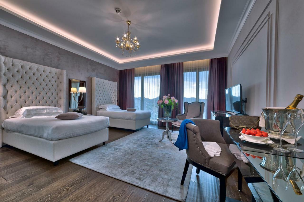 Single Room,812867913:JPEG