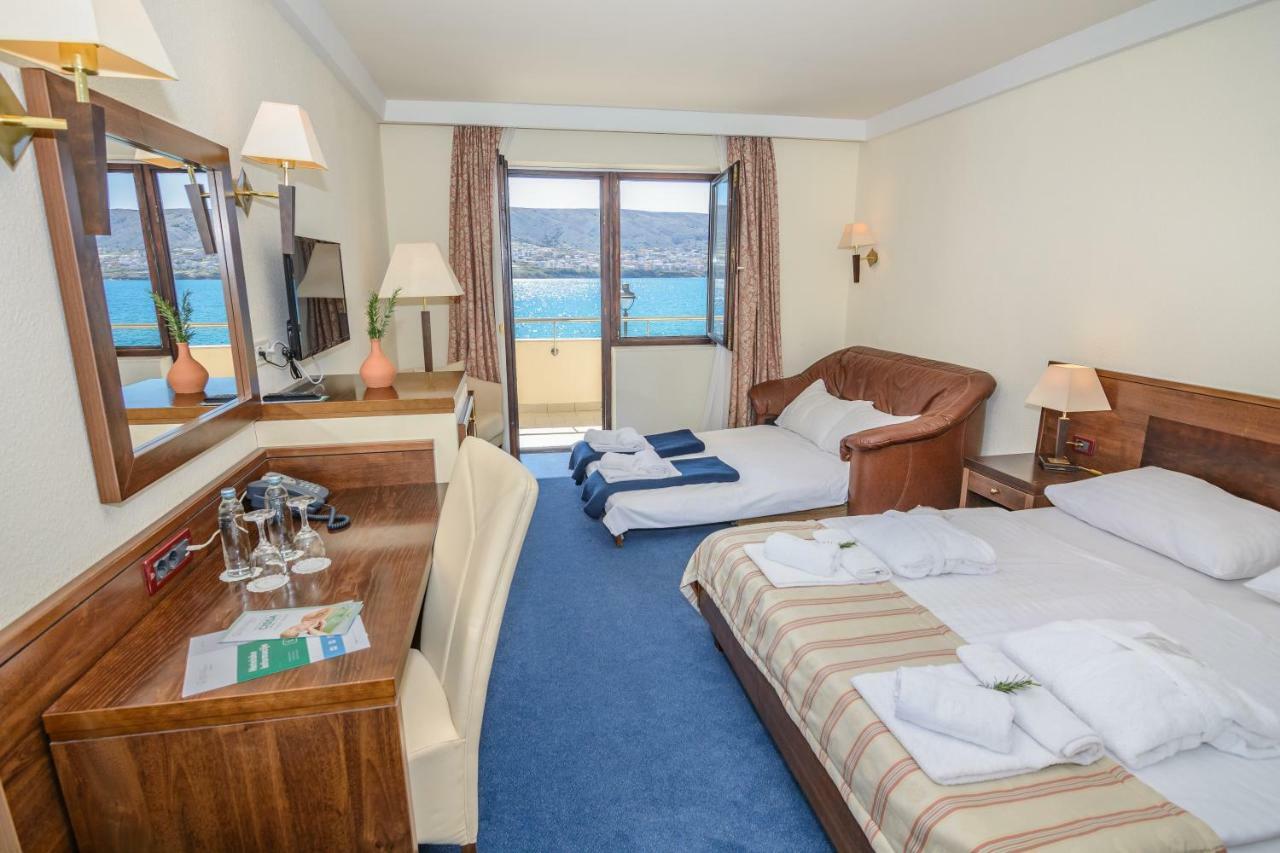 Family Room Balcony Sea View