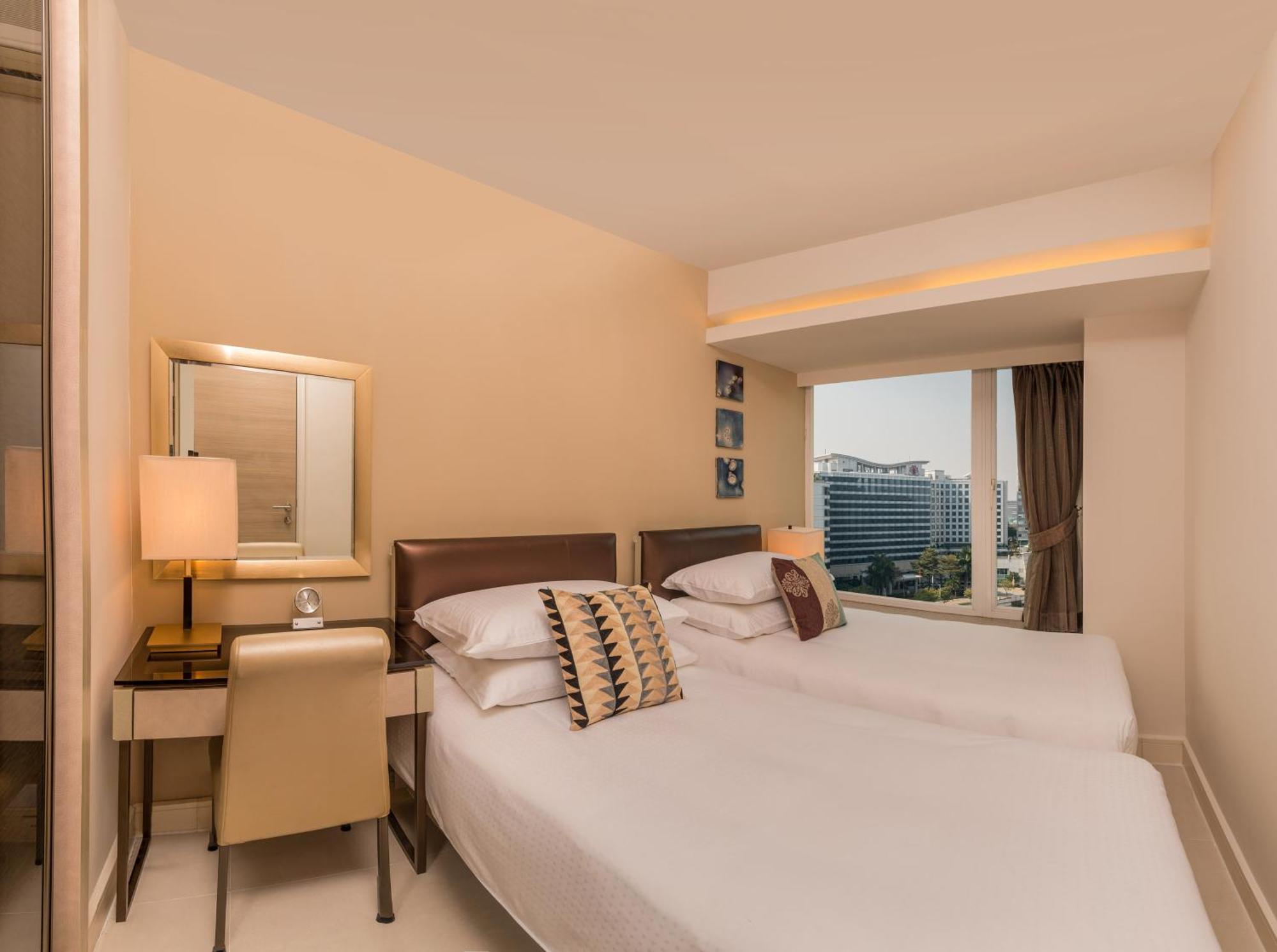 Two-Bedroom Quad Suite City View