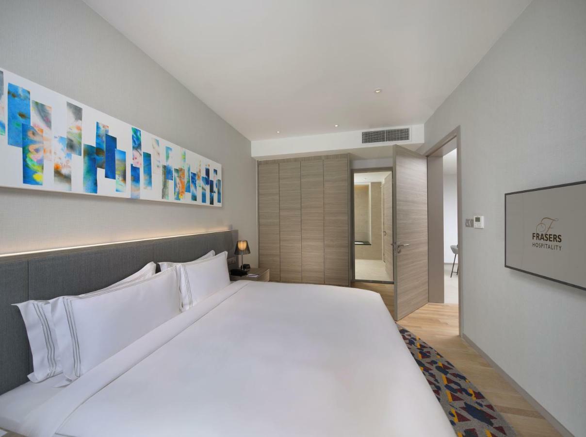 One Bedroom Deluxe King Sea View