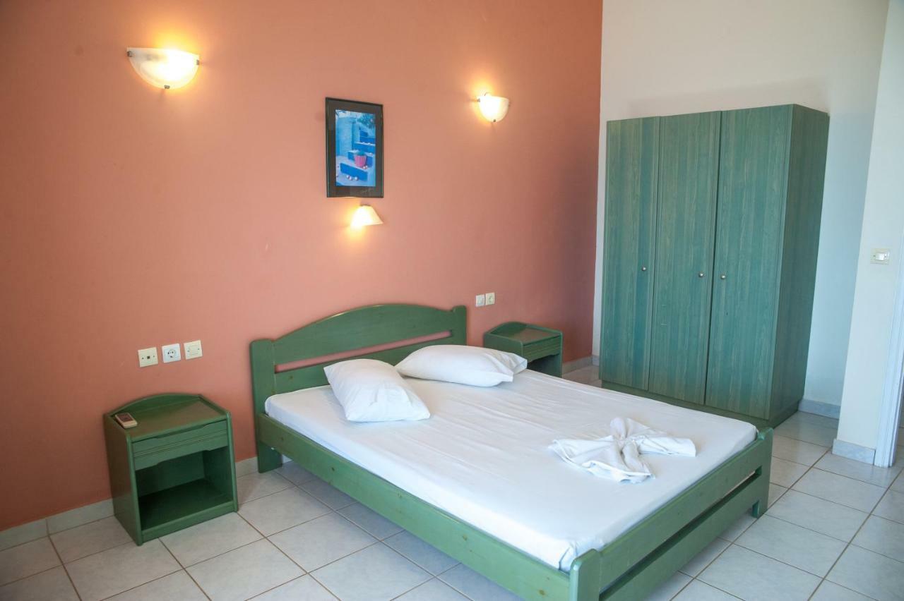 Apartment with Car Hire