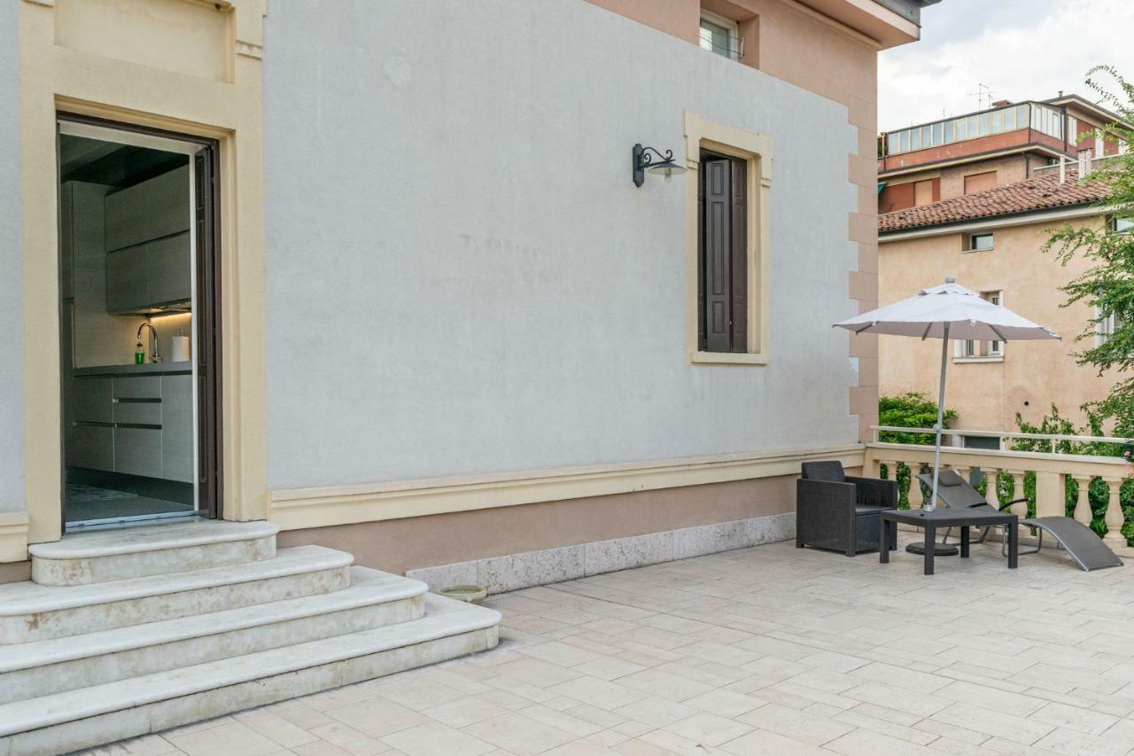 Apartment Terrace