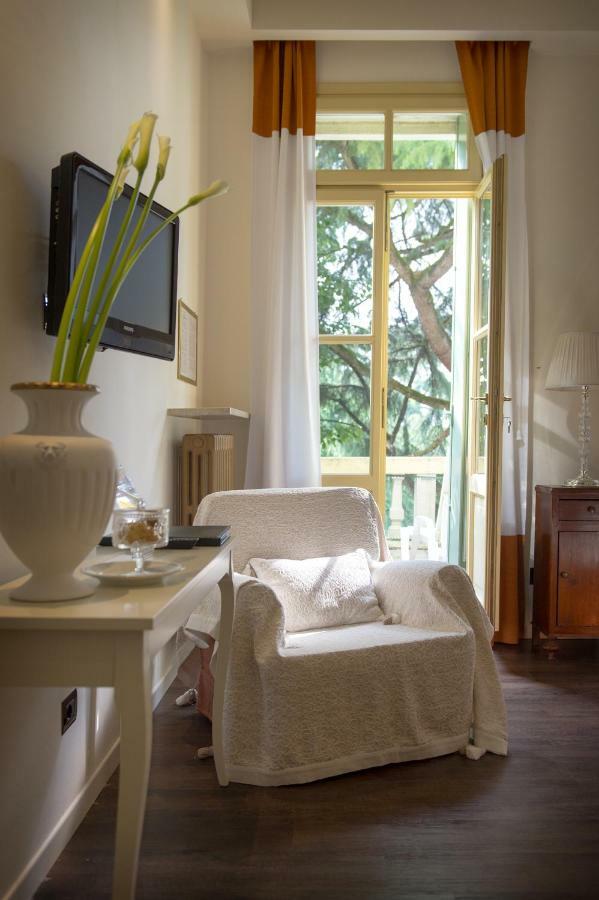 Standard Doppel-/Zweibettzimmer mit Balkon