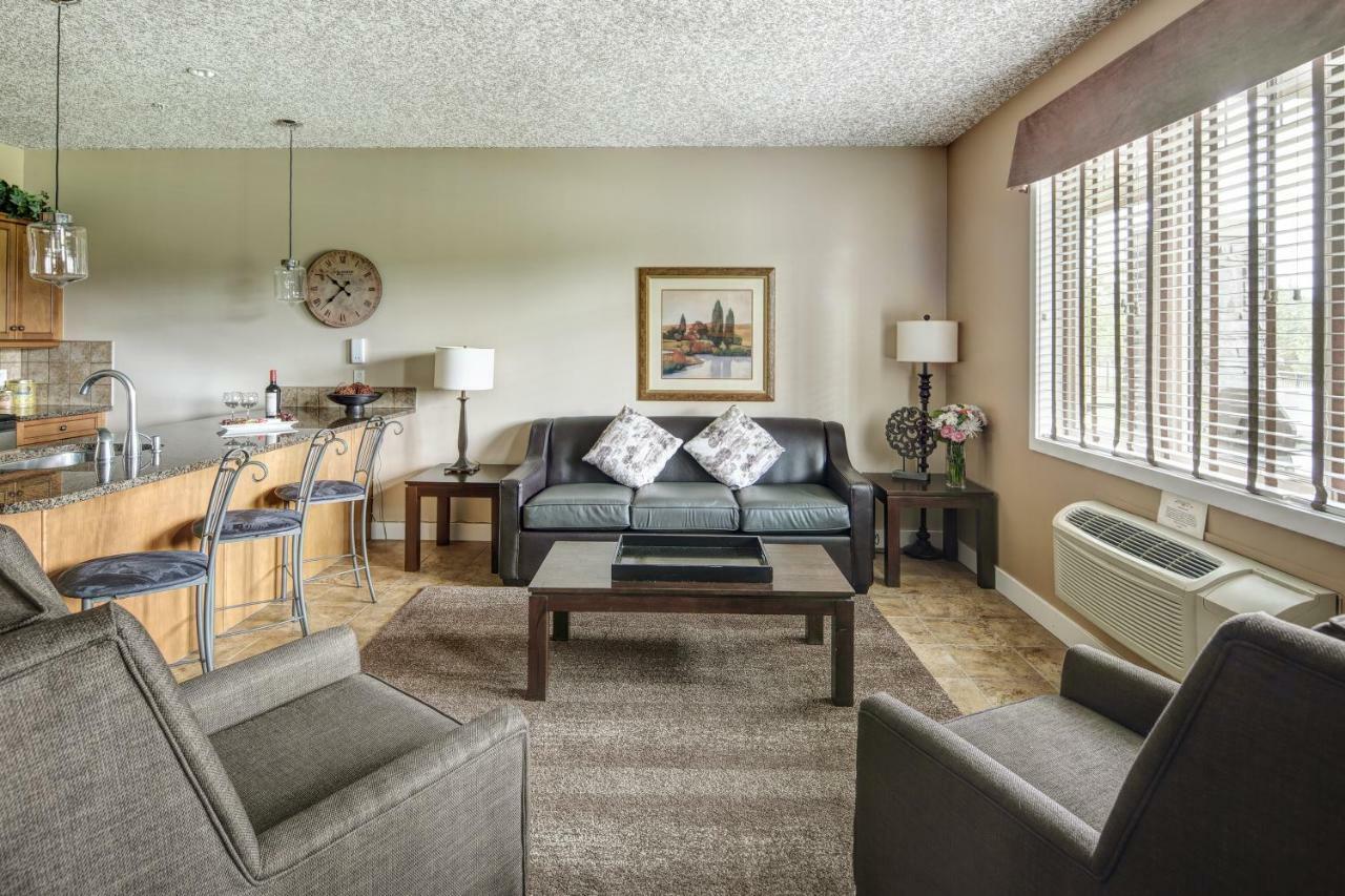 One-Bedroom Suite