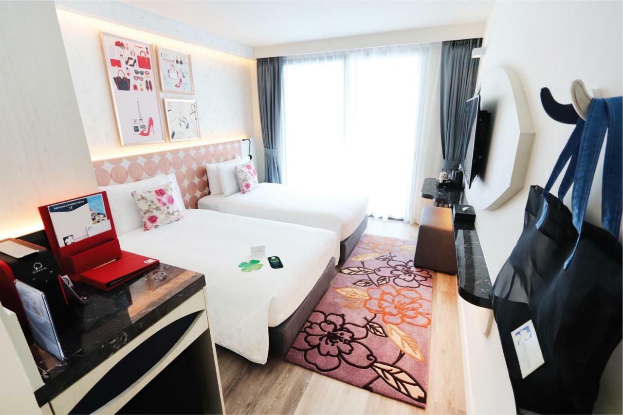 Premier Room Balcony