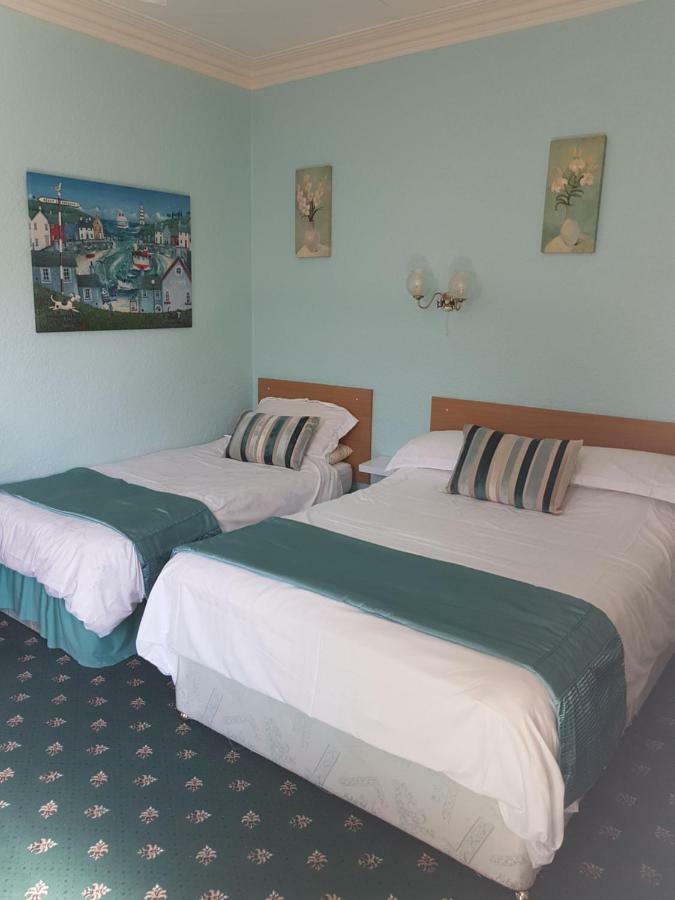 Comfort Triple Room with Shower