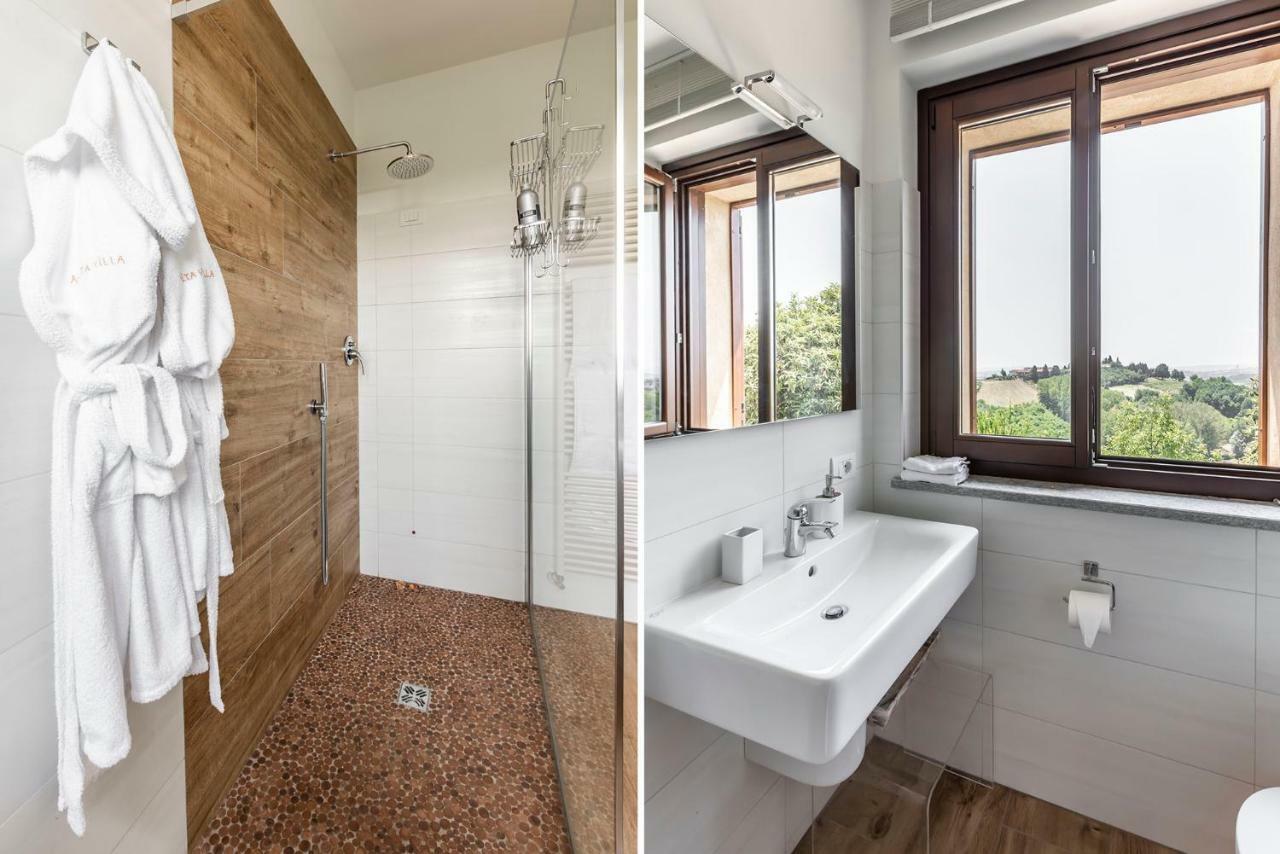 Chambre Double ou Lits Jumeaux avec Salle de Bains