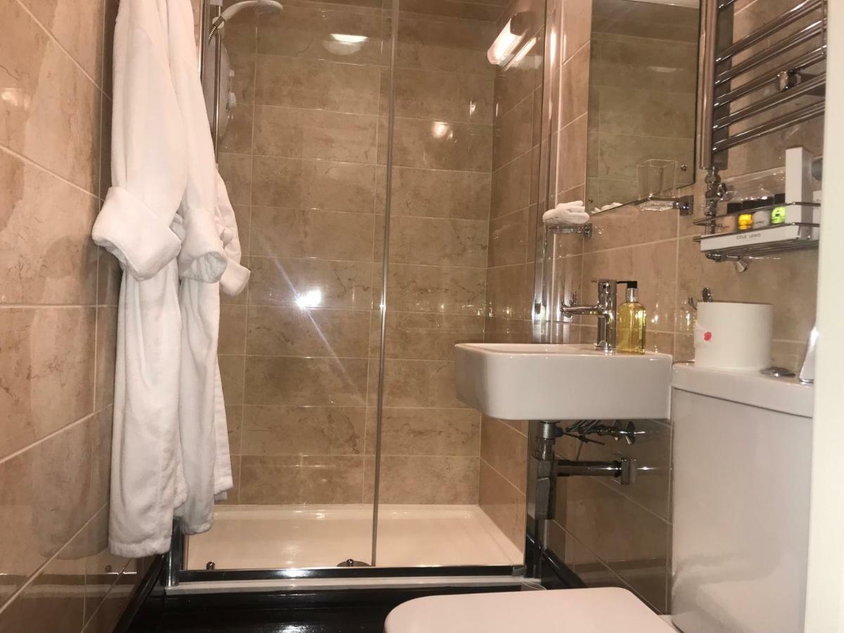 Deluxe Double or Twin with Balcony