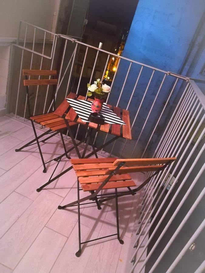 Camera Doppia con Letti Singoli con Balcone
