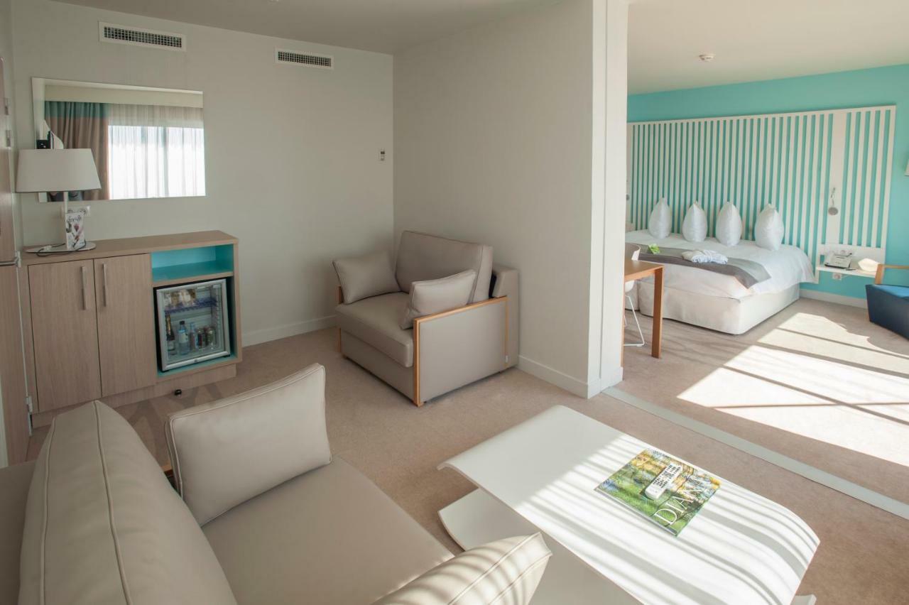 Suite Junior avec Balcon - Vue sur Mer