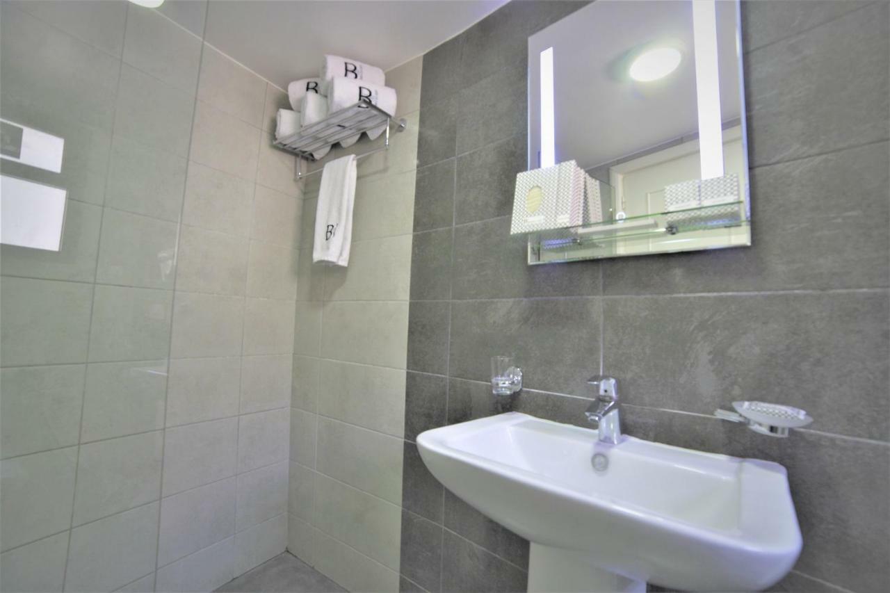 Suite Familiar con 2 balcones