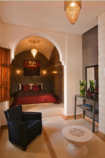 Saffron Suite (2 Adults)